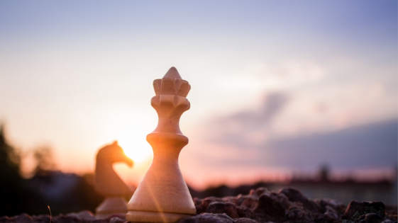 Why Chess Is a Bad/Good Analogy for Strategic Thinking in Real Life?